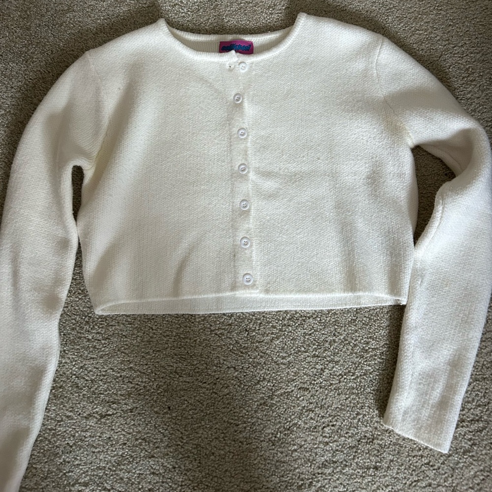 Edikted Button up cropped sweater
